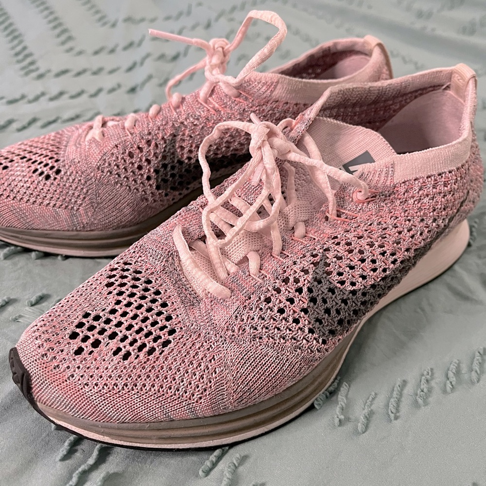 Nike Flyknit Racers